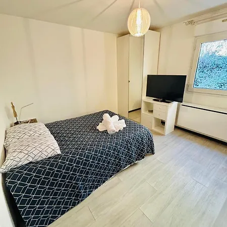 Διαμέρισμα Thermotel 208 Saint-Martin-dʼUriage